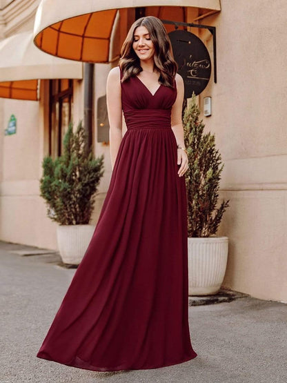 ever HUSH|V Neck Sleeveless Pleated Chiffon Evening Dress