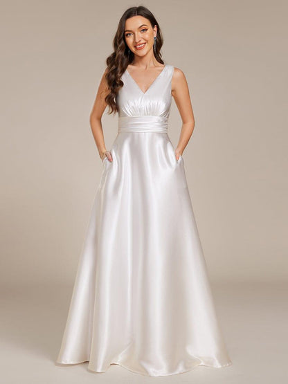 ever INDY|Sleeveless Empire Waist Satin Maxi Bridesmaid Dress With Pockets