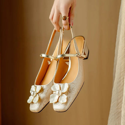 Mathilde – Chaussures élégantes pour femme avec détail floral