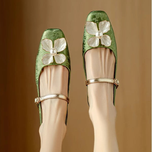 Mathilde – Chaussures élégantes pour femme avec détail floral